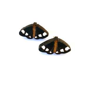 Magpie Moth Totara Earrings - studs