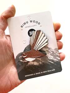 Piwakawaka Fantail Rimu Brooch