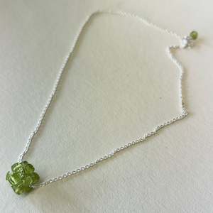 Jewellery: Olivia Silver Peridot Cluster Necklace