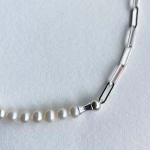 Jewellery: Paper Clip and Pearl Silver Necklace