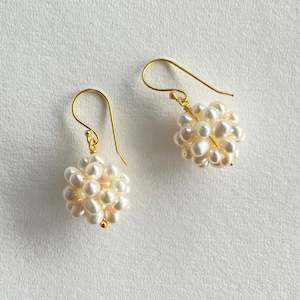 Jewellery: Gold Lace Ball Earrings