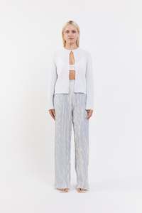 Fashion design: Yuki Cardigan | White Plissé