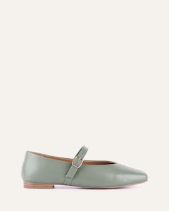 APRIL CASUAL FLATS PISTACHIO GREEN LEATHER