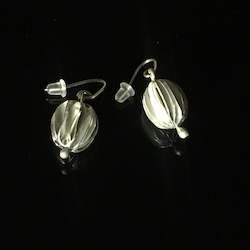 Nature: Nature pod short earrings