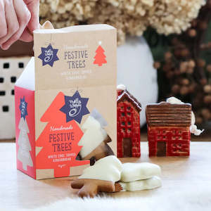 Gift: Biscuits - Xmas Gingerbread Festive - White Choc Top