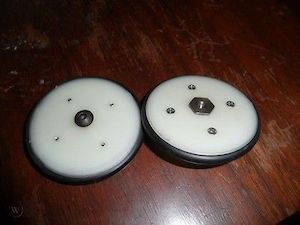 PYLON RACER WHEELS 3 PIECE WITH AXLES 2.25" (2)