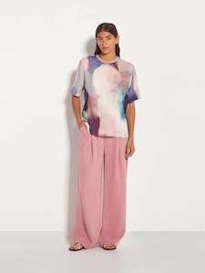 Drape T (Illuminate Crepe) Prism