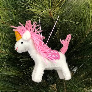 Pashom Felt Christmas Hanging Decoration (Unicorn with Pink Blanket)