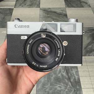 Canon Canonet QL 25