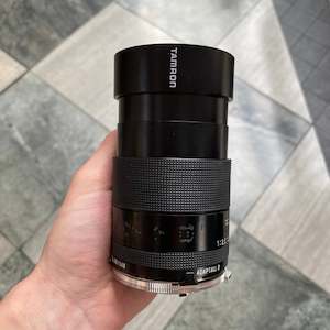 Olympus Om Mount: Tamron Close-Focus 135mm f/2.5 lens