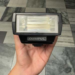 Latest Arrivals: Olympus Electronic T32 Flash