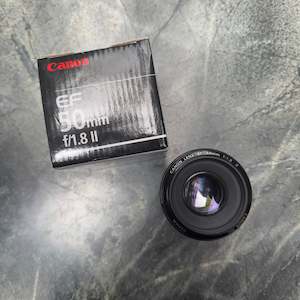 Canon EF 50mm f/1.8 II Lens