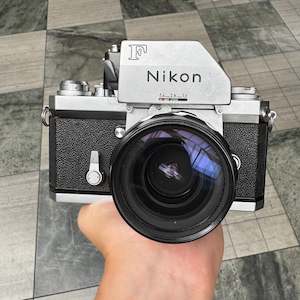 Nikon F