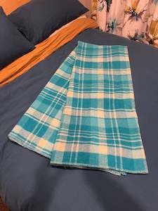 Vintage NZ wool blanket - turquoise check