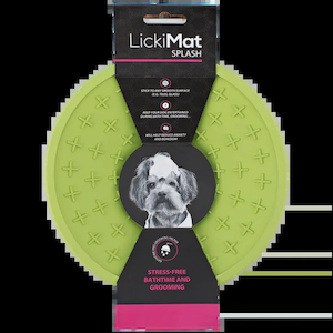 Dog grooming: LickiMat Splash