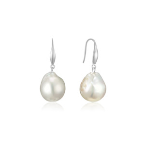 Silver Baroque Pearl Earrings