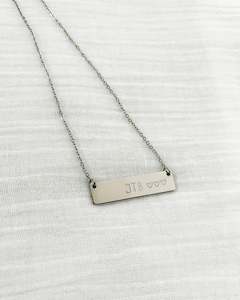 Custom Bar Pendant Necklace (Big Font)