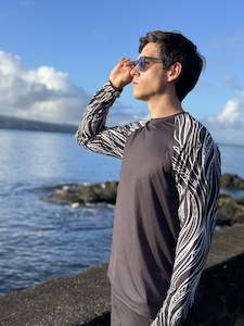 Mens: Mens Beach Shirt-Rerenga