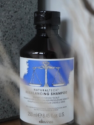 Hairdressing: Naturaltech Rebalancing Shampoo 250ml