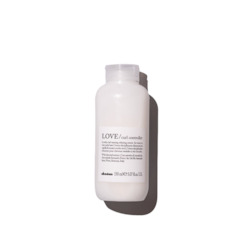 Hairdressing: Essentials LOVE (Curl) Controller 150ml