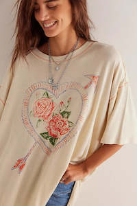 LOVE ROSE TEE (Ivory)