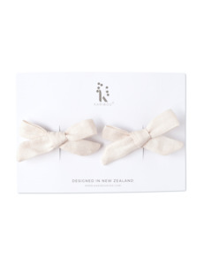 School Girl Linen Bow - Cream