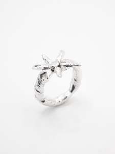 Twisted Flower Ring ~ Silver