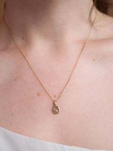 Household good wholesaling: Confetti Necklace (Fine) ~ Gold & Double Diamond