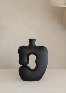 Furniture: Olay Vase / Black