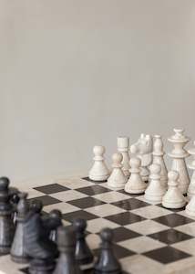 Furniture: Maku Marble Chess Set / Cream and Black