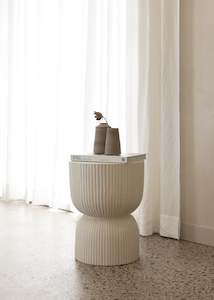 Etta Stool / Cream