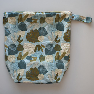 Baby wear: Kekoa Wetbag | Large Kawakawa