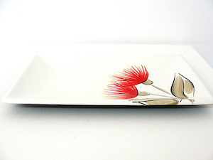 Keriblue Ceramics Sandwich Tray- White Pohutukawa