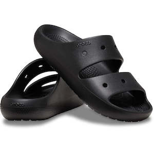 Shoe: Crocs Classic Sandal V2 Black Adults