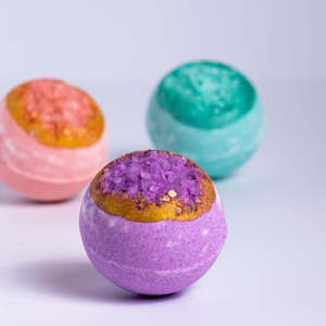 New! Bath bomb with salt 100g - Zen