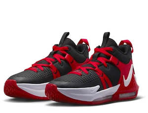 Nike Kids LeBron Witness 7 Basketball Shoes (Black/Red)