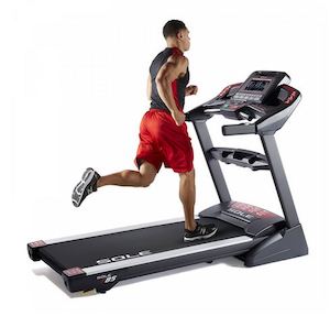 Treadmills: Sole F85 Treadmill