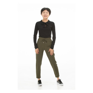 Womenswear: Oliver Pant