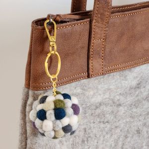 Felt bauble keyring - Multi