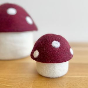 Toadstool box - Mulberry