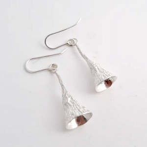 Gum Tree flower pod earrings