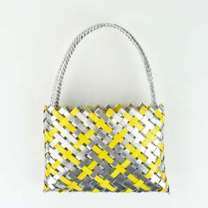 Yellow Sunshine kete 12 ends