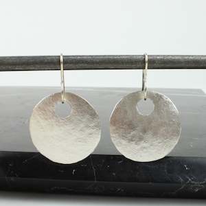 Disc earrings - silver