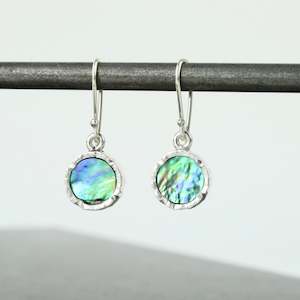 Art gallery: Paua - round silver