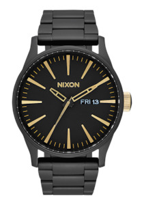 Clothing: NIXON Sentry SS