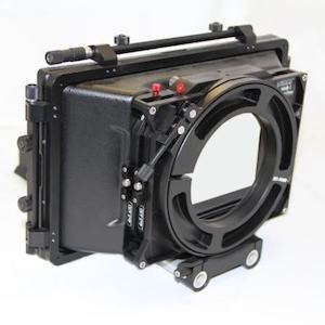 Studio photography: Arri Matte Box MMB-1 (4×5.6)