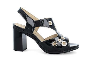 Footwear: 1550 Black