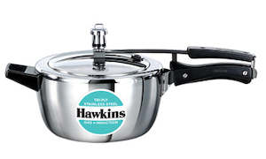 Kitchenware: Hawkins Tri-Ply Stainless Steel 3.5 Litre Pressure cooker HSST3T