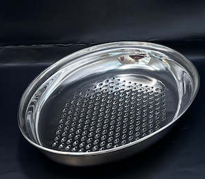 Kitchenware: Commercial/ domestic Grater