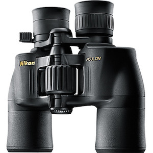 NIKON ACULON A211 8-18X42 Kiwi Binoculars